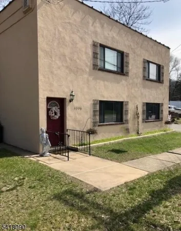 $1,600 | 1356 Ringwood Avenue, Wanaque, NJ 07420