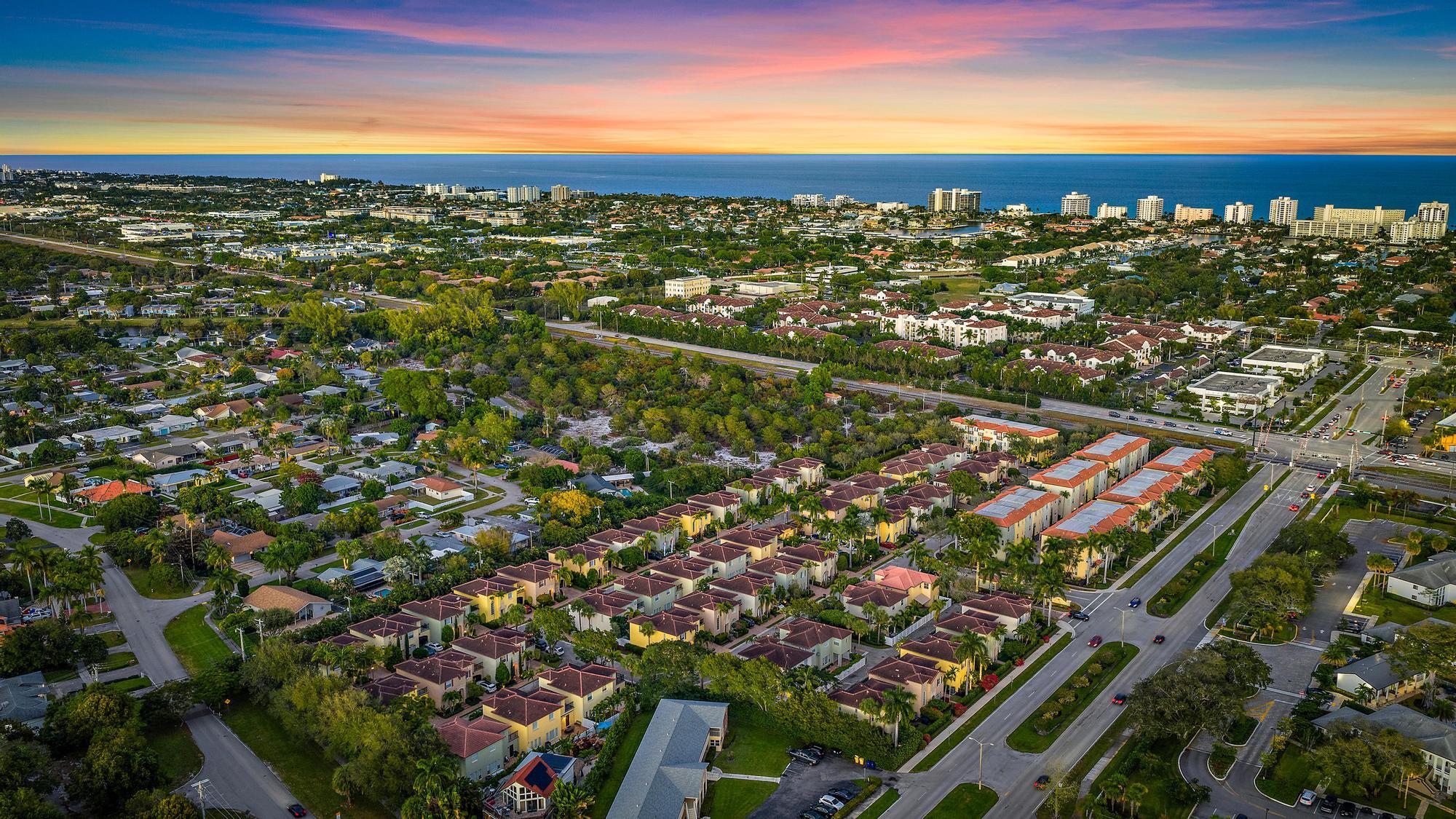107 Via Poinciana Lane Boca Raton, FL 33487 - Photo 29 of 40 107 Via Poinciana Ln-43