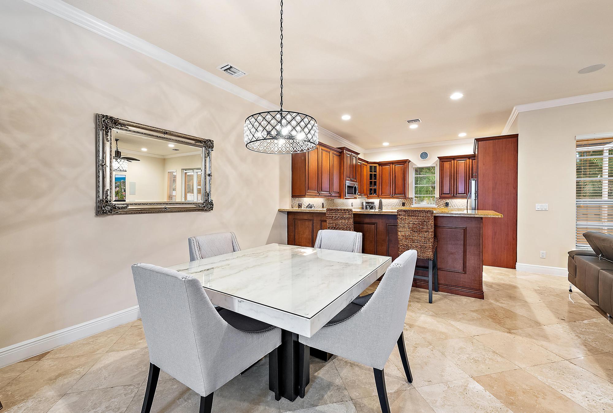 107 Via Poinciana Lane Boca Raton, FL 33487 - Photo 6 of 40 107 Via Poinciana Ln-8