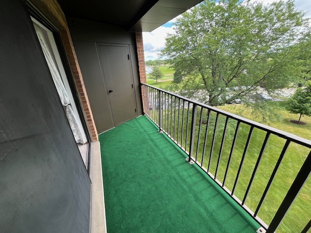 950 East Wilmette Road, Unit 422 Palatine, IL 60074 - Photo 15 of 25 Gallery Image 15