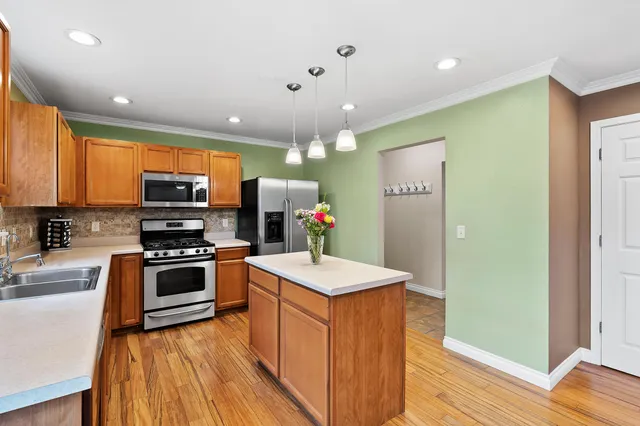 $384,900 | 4691 Ashton Farms Boulevard, Portage, MI 49024