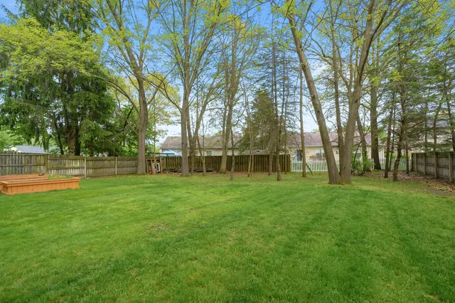 $384,900 | 4691 Ashton Farms Boulevard, Portage, MI 49024