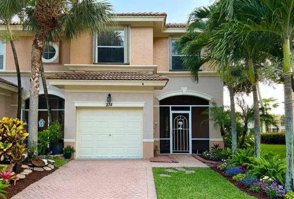 $2,800 | 274 River Bluff Lane, Royal Palm Beach, FL 33411