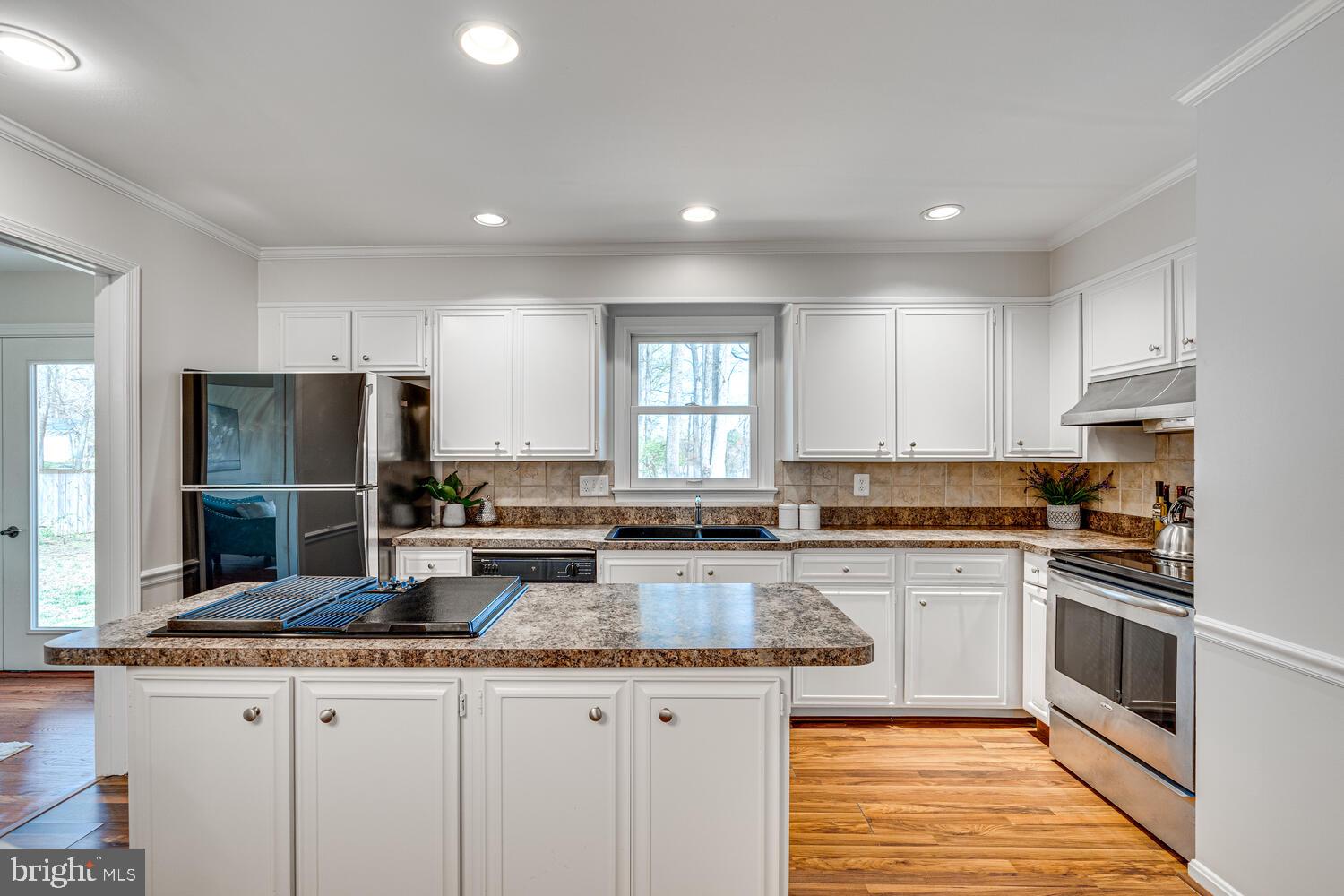 17605 Cashell Road Olney, MD 20832 - Photo 21 of 78 Kitchen