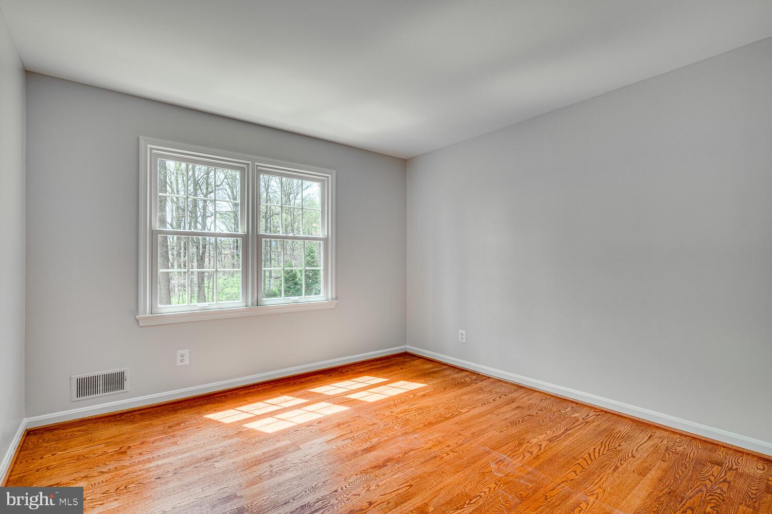 17605 Cashell Road Olney, MD 20832 - Photo 32 of 78 Bedroom 2