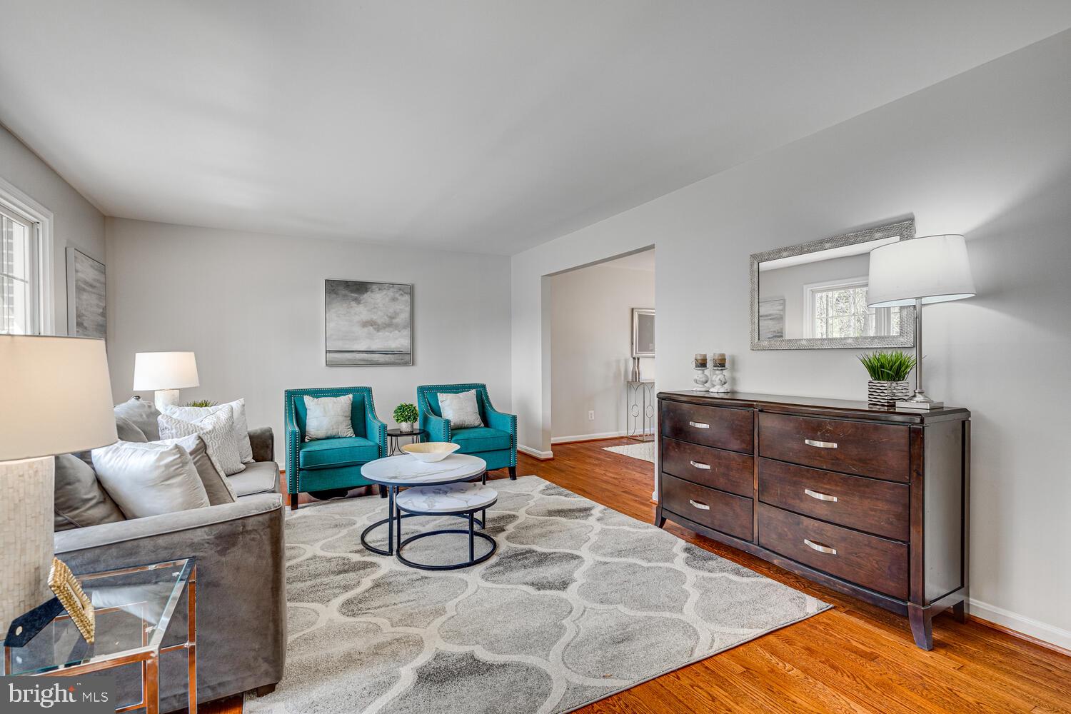 17605 Cashell Road Olney, MD 20832 - Photo 8 of 78 Living Room