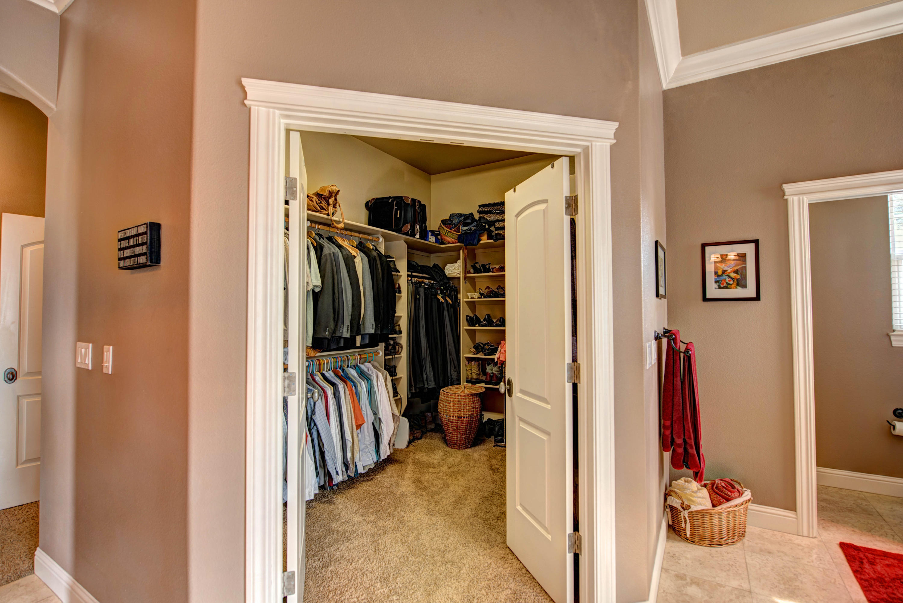9787 Oak Run Road Oak Run, CA 96069 - Photo 44 of 67 Huge walk- in closet