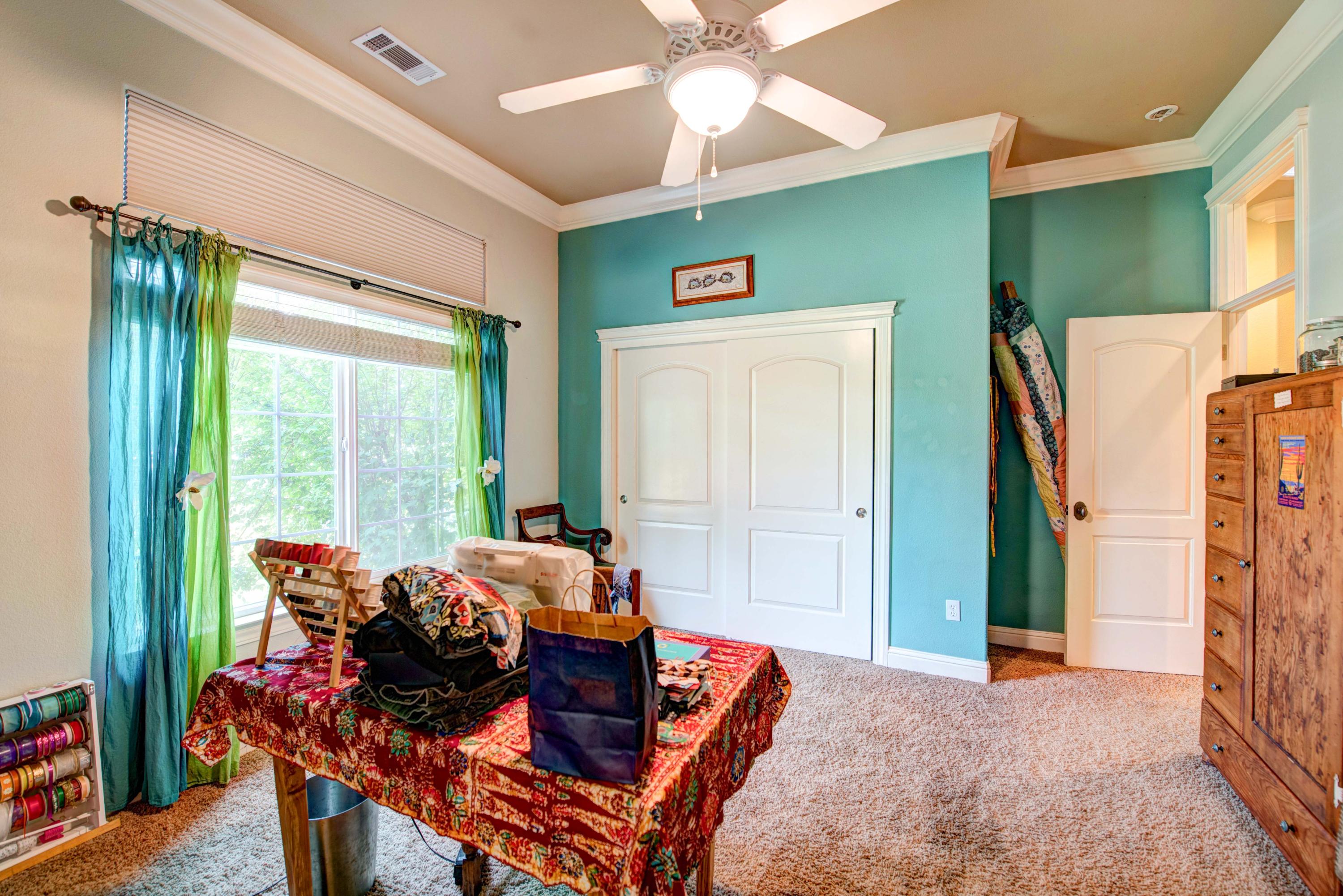 9787 Oak Run Road Oak Run, CA 96069 - Photo 54 of 67 Guest room 1