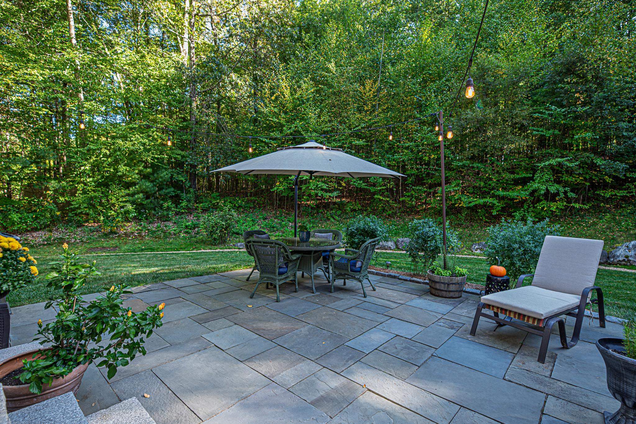 21 Greystone Road Kingston, NH 03848 - Photo 3 of 49