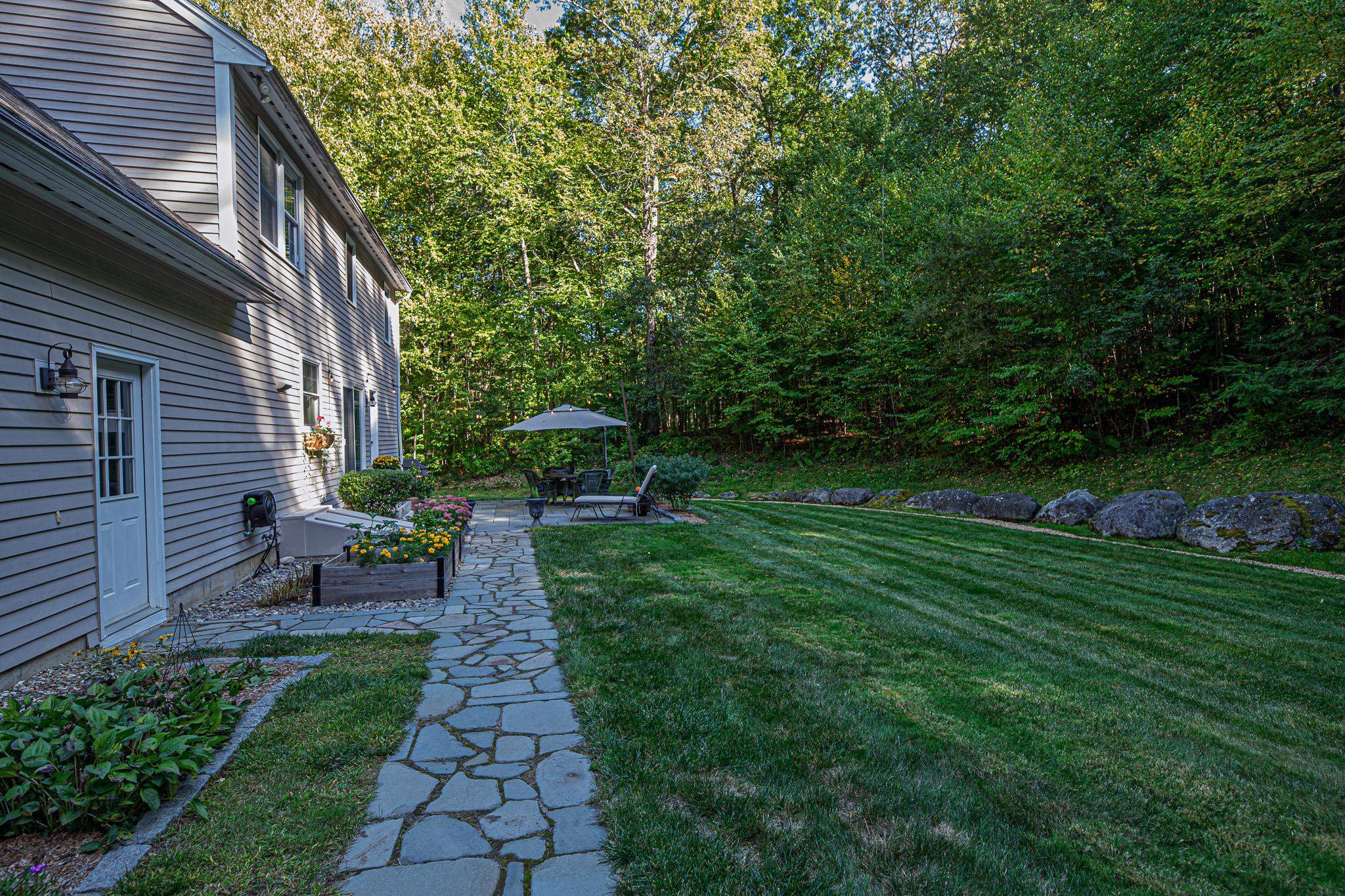 21 Greystone Road Kingston, NH 03848 - Photo 6 of 49