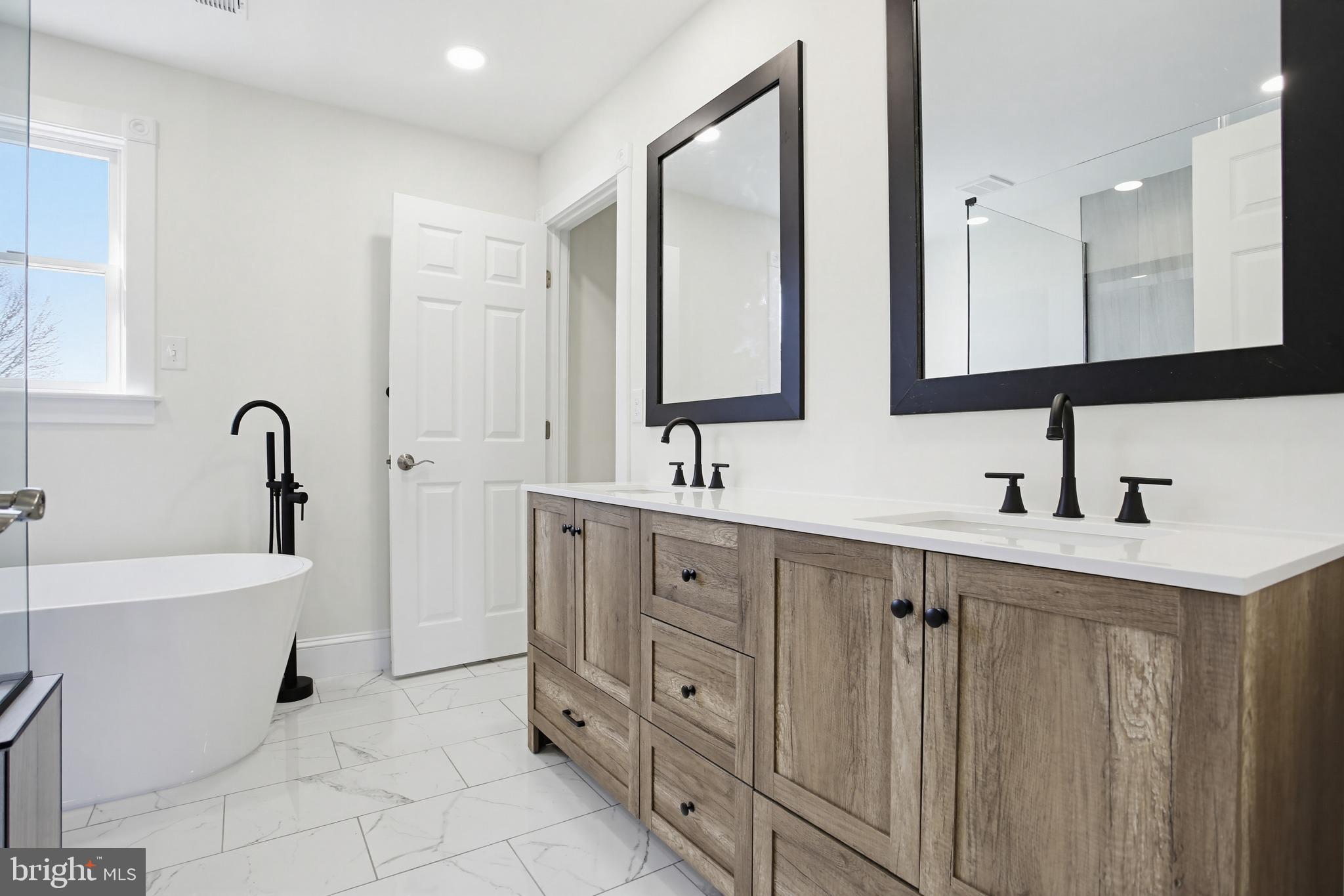 15005 Bushy Park Road Woodbine, MD 21797 - Photo 25 of 75 NEW CUSTOM PRIMARY BATHROOM