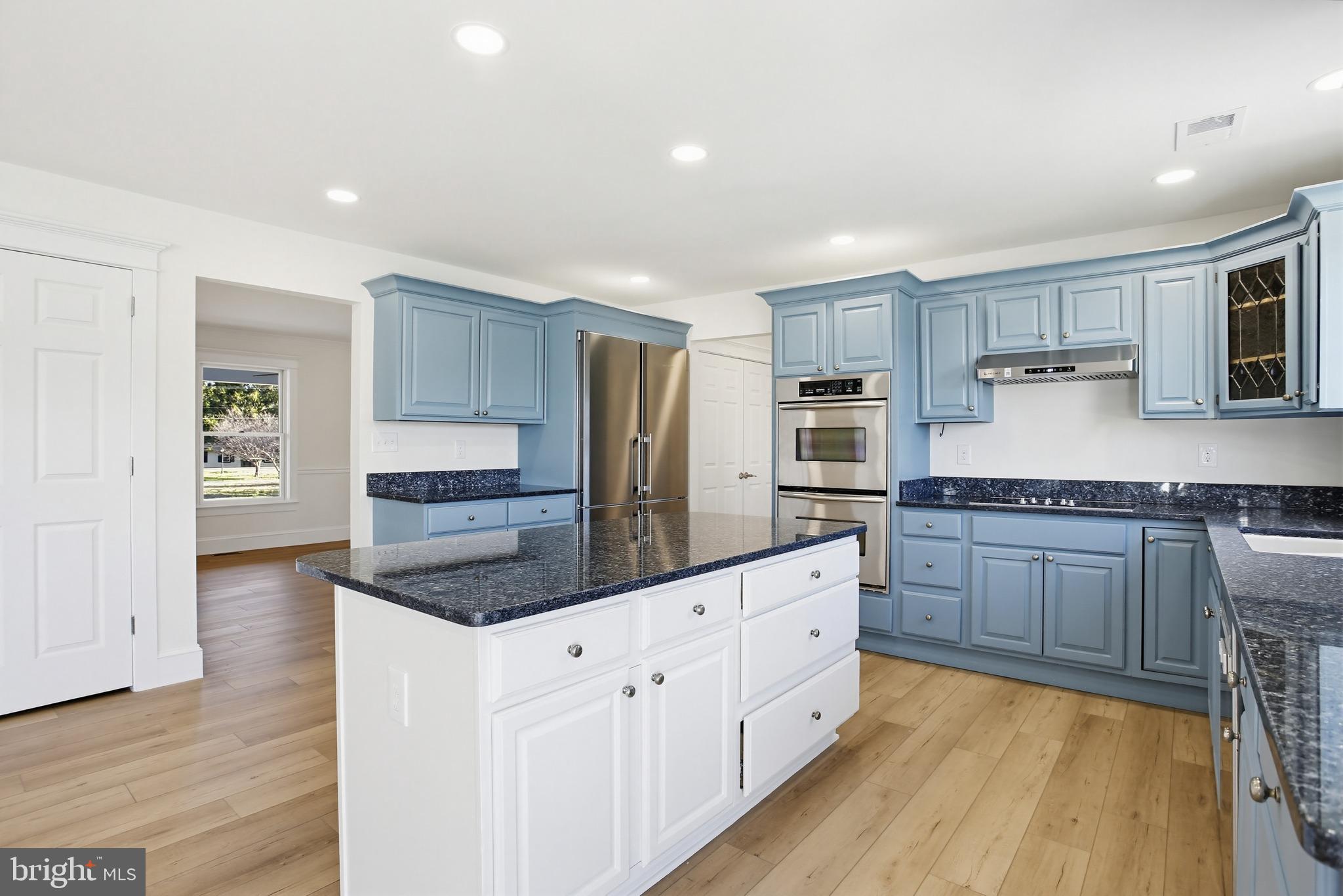 15005 Bushy Park Road Woodbine, MD 21797 - Photo 5 of 75 CUSTOM LEIBHERR DOUBLE REFRIGERATORS