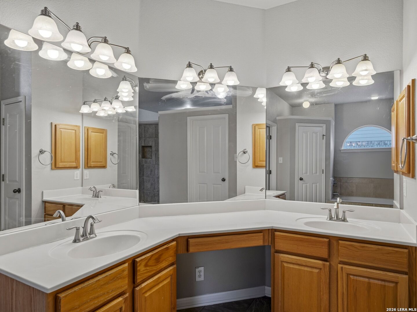 9406 Potters Point Helotes, TX 78023 - Photo 30 of 41