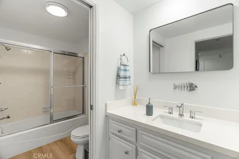 $560,000 | 1110 West 10th Street, Unit 104, San Pedro, CA 90731