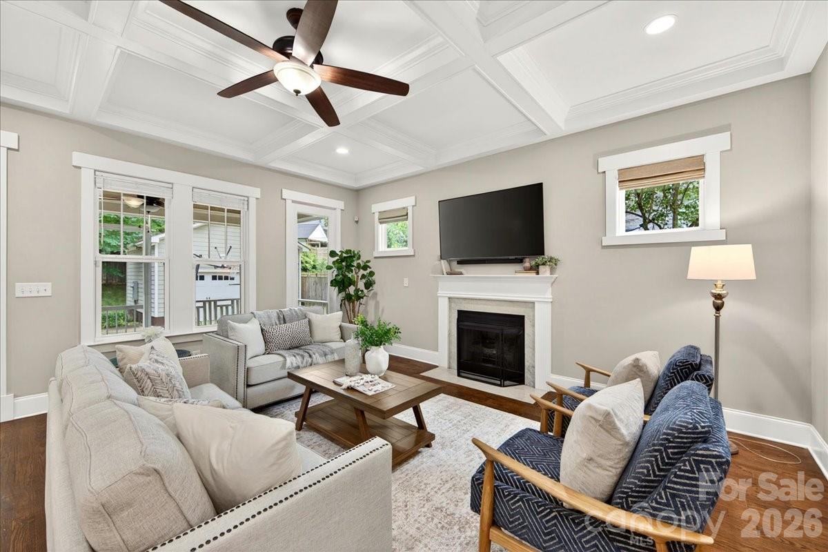 1624 Brook Road Charlotte, NC 28205 - Photo 15 of 48 Gallery Image 15