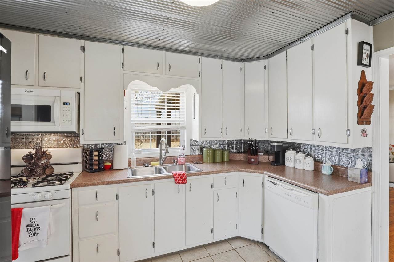 902 North 14th Street Perry, OK 73077 - Photo 13 of 35 Gallery Image 13