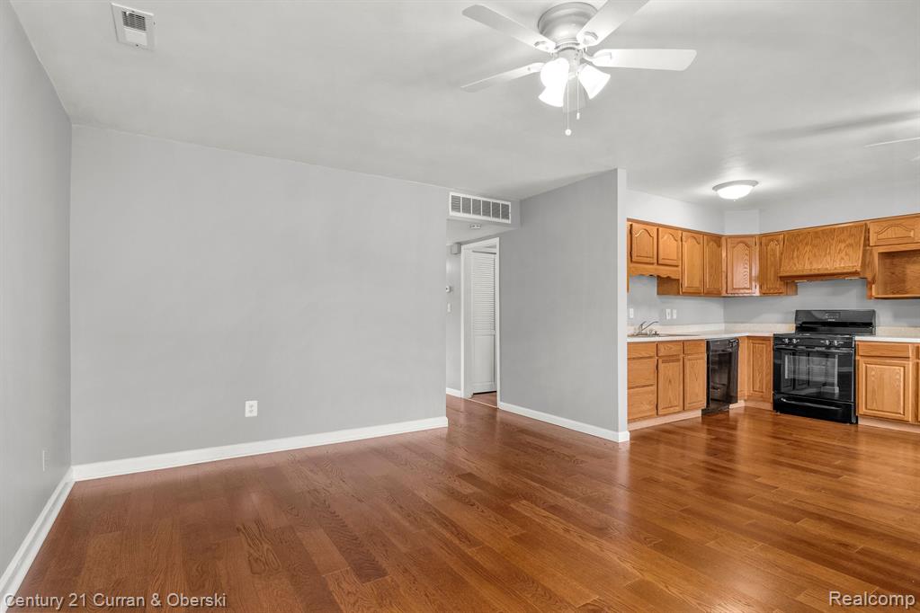 20136 West Point Romulus, MI 48174 - Photo 5 of 26