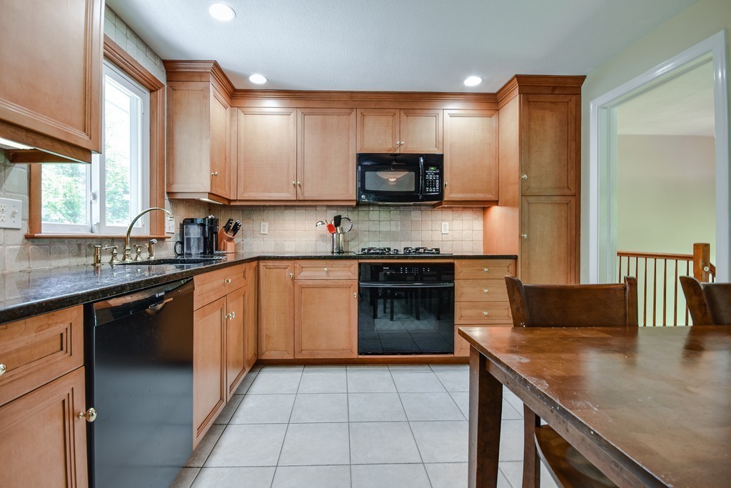 24 Emerson Road Medfield, MA 02052 - Photo 5 of 15 Gallery Image 5
