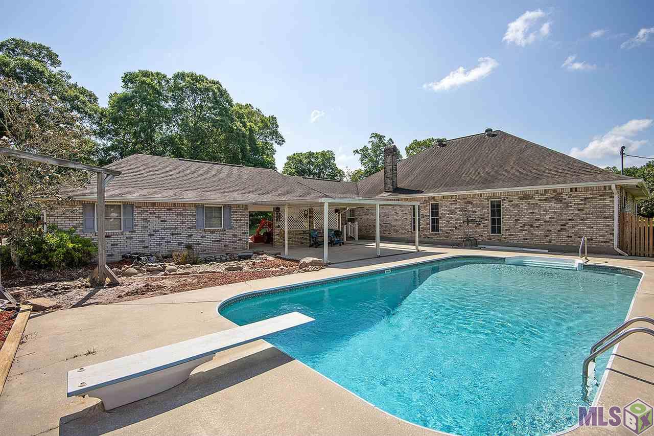 37432 Weiss Road Denham Springs, LA 70706 - Photo 2 of 15