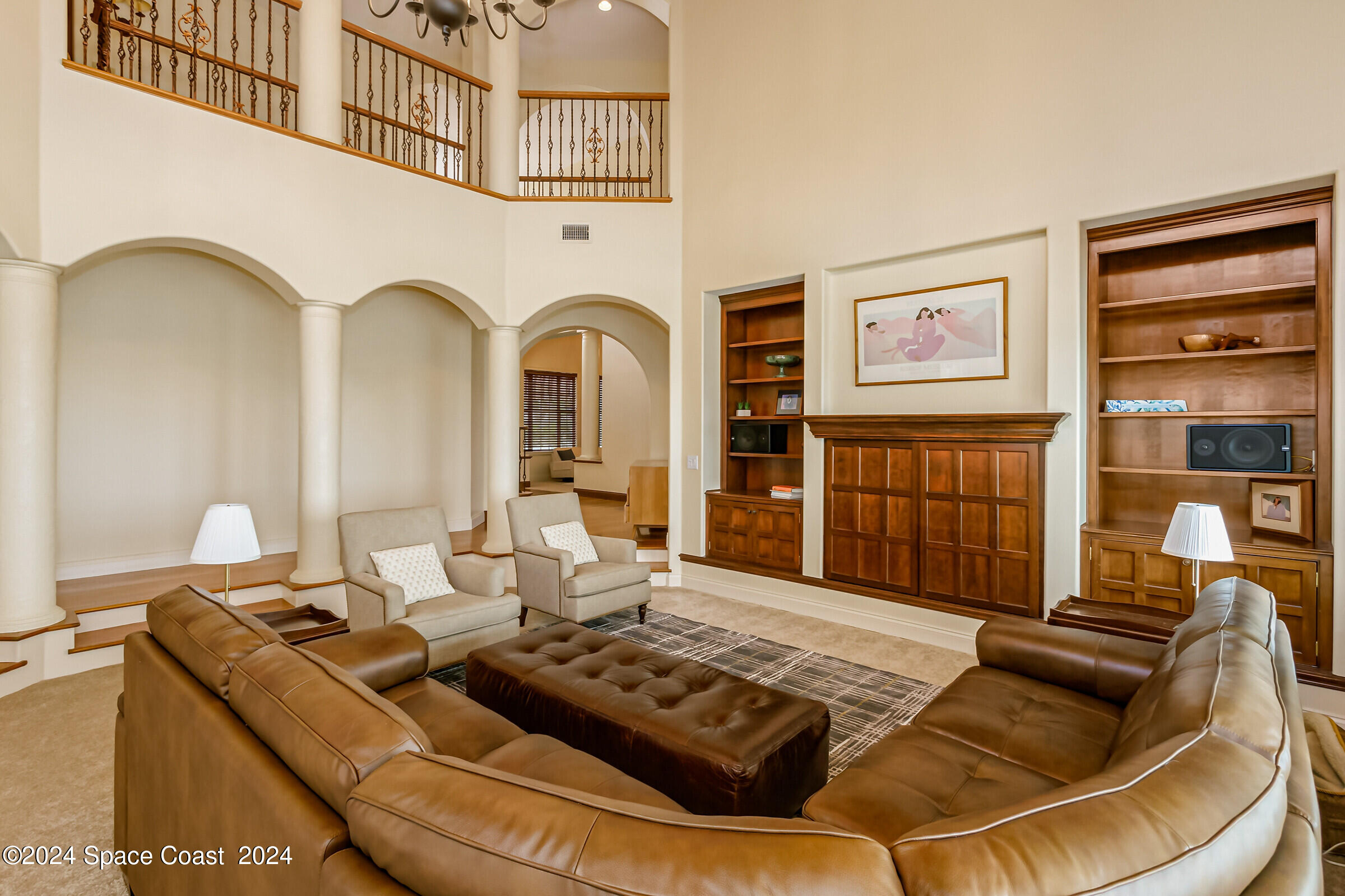 1630 Pine Street Melbourne Beach, FL 32951 - Photo 32 of 54 a living room with furniture