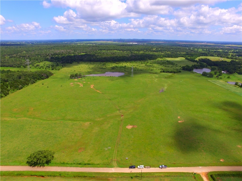 1015 Saratoga Way South Elgin, TX 78621 - Photo 2 of 2