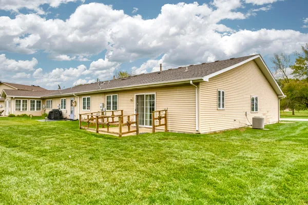 $244,900 | 3721 Sandalwood Drive, Highland, IN 46322