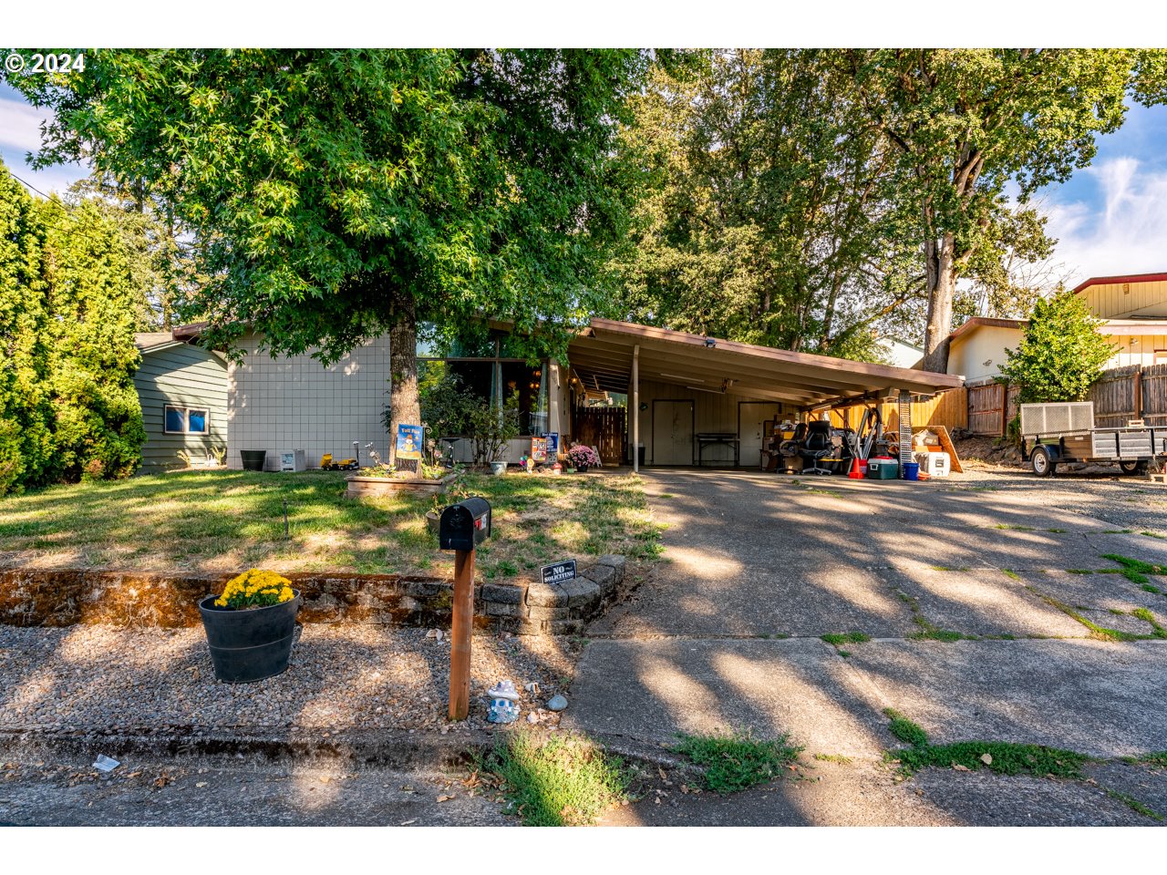 1035 Gale Street Southwest Albany, OR 97321 - Photo 6 of 32 Gallery Image 6