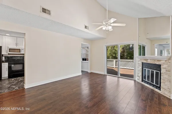 $1,775 | 9960 Moorings Drive, Jacksonville, FL 32257