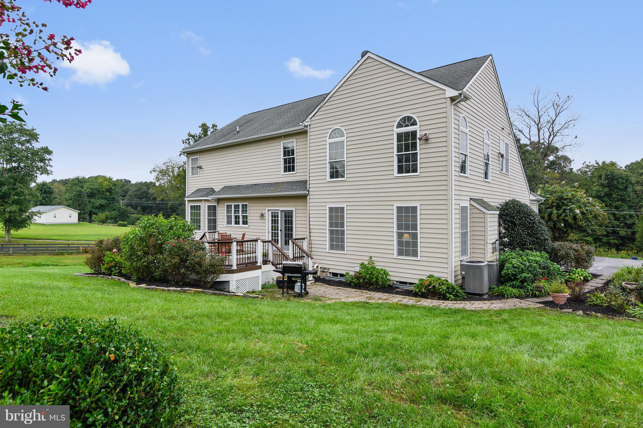 3409 Logmill Road Haymarket, VA 20169 - Photo 29 of 30 Exterior (Rear)