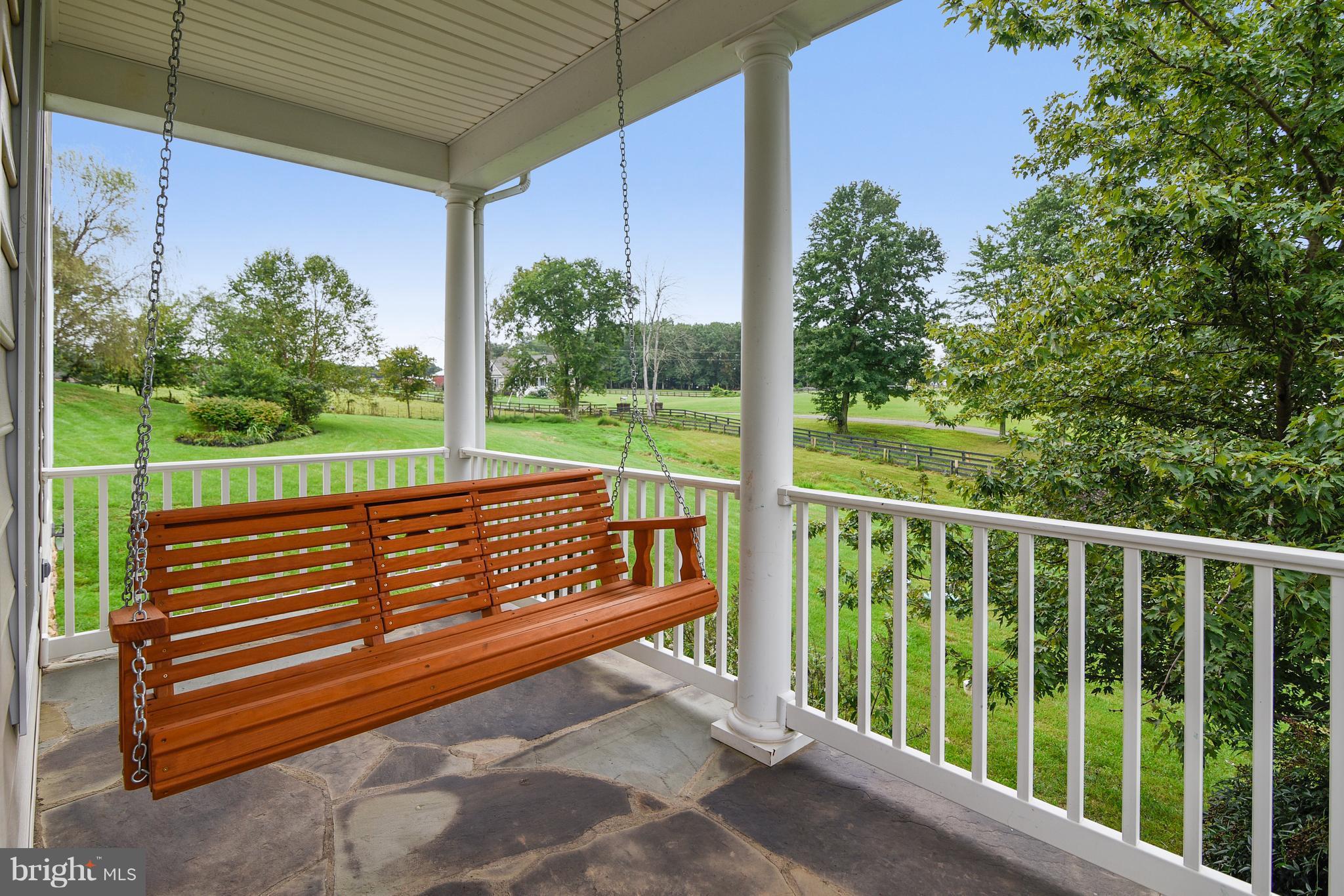 3409 Logmill Road Haymarket, VA 20169 - Photo 5 of 30 Exterior (Front)