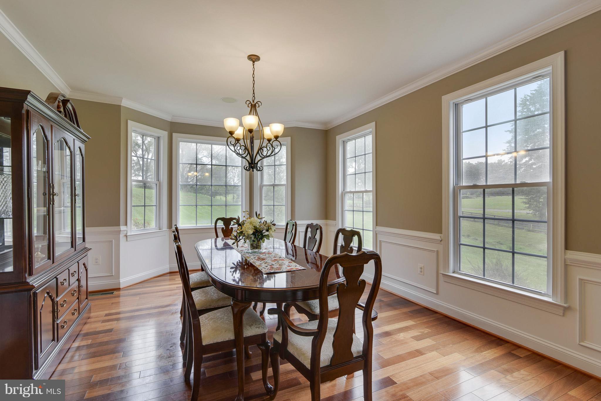 3409 Logmill Road Haymarket, VA 20169 - Photo 9 of 30 Dining Room