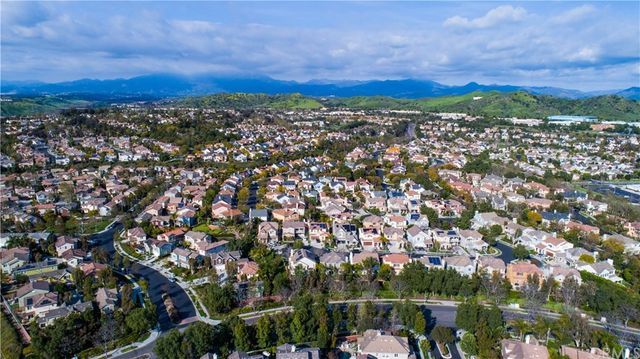 $910,000 | 2 Baudin Circle, Ladera Ranch, CA 92694