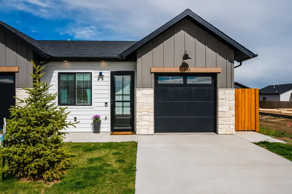 $339,500 | 1335 Duncan Drive, Sheridan, WY 82801