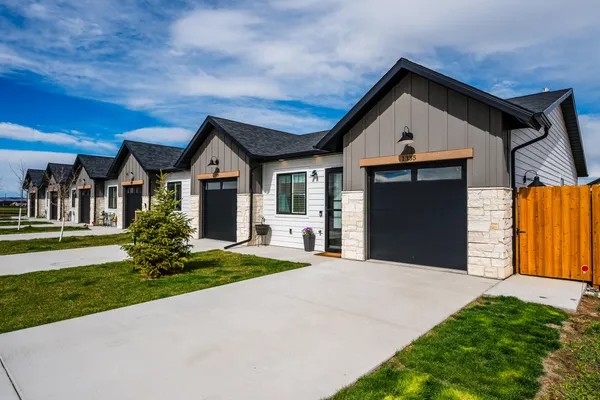 $339,500 | 1335 Duncan Drive, Sheridan, WY 82801