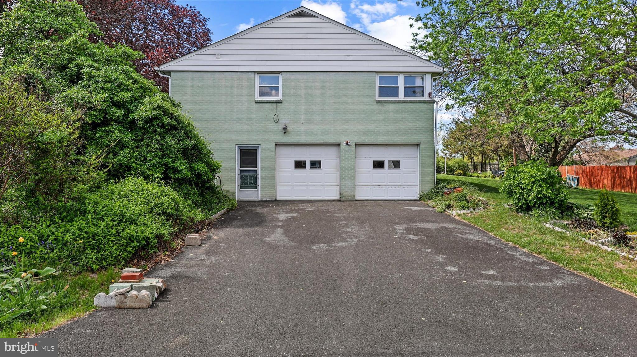 1797 Prescott Road York, PA 17403 - Photo 35 of 41