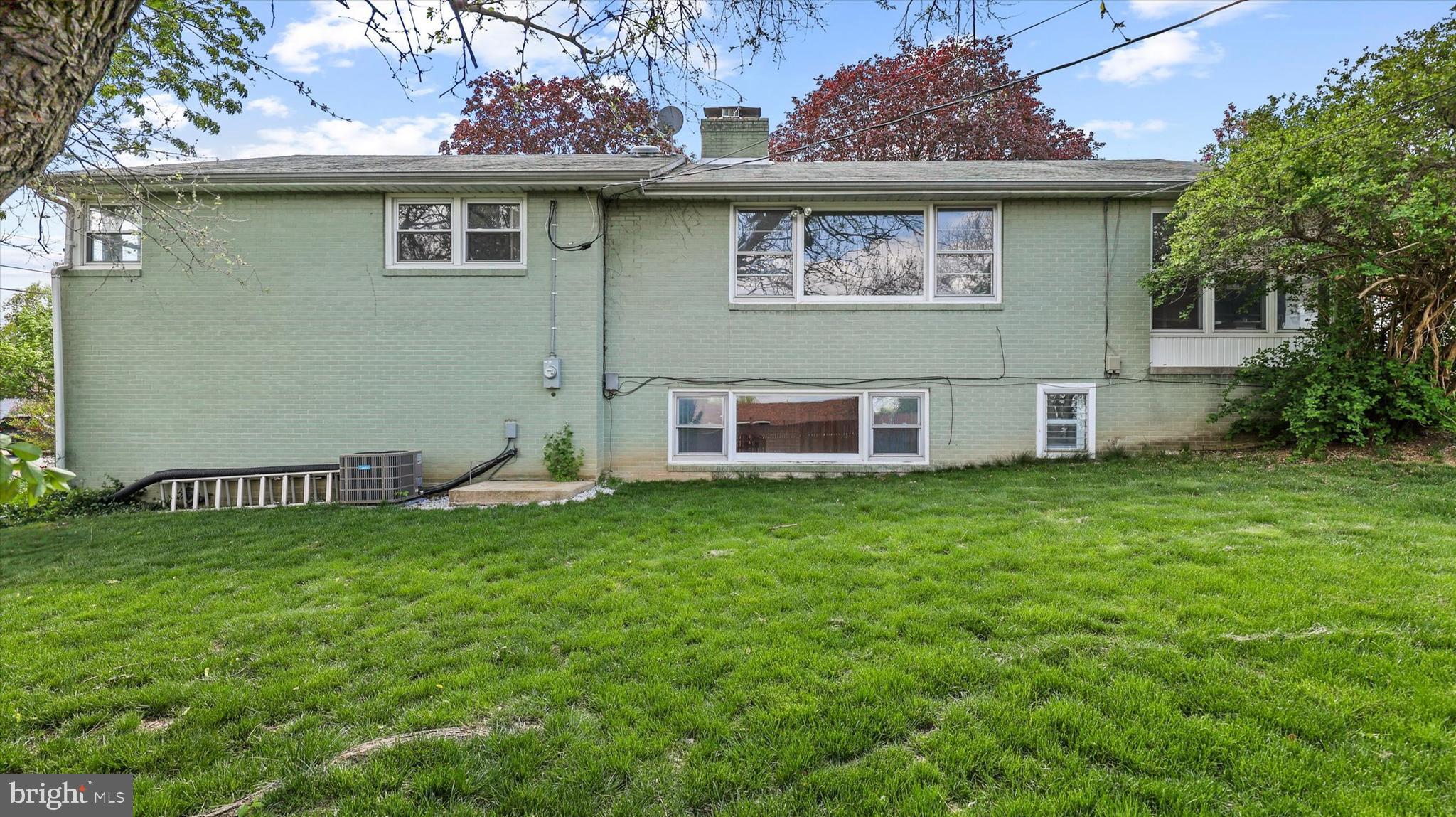 1797 Prescott Road York, PA 17403 - Photo 36 of 41