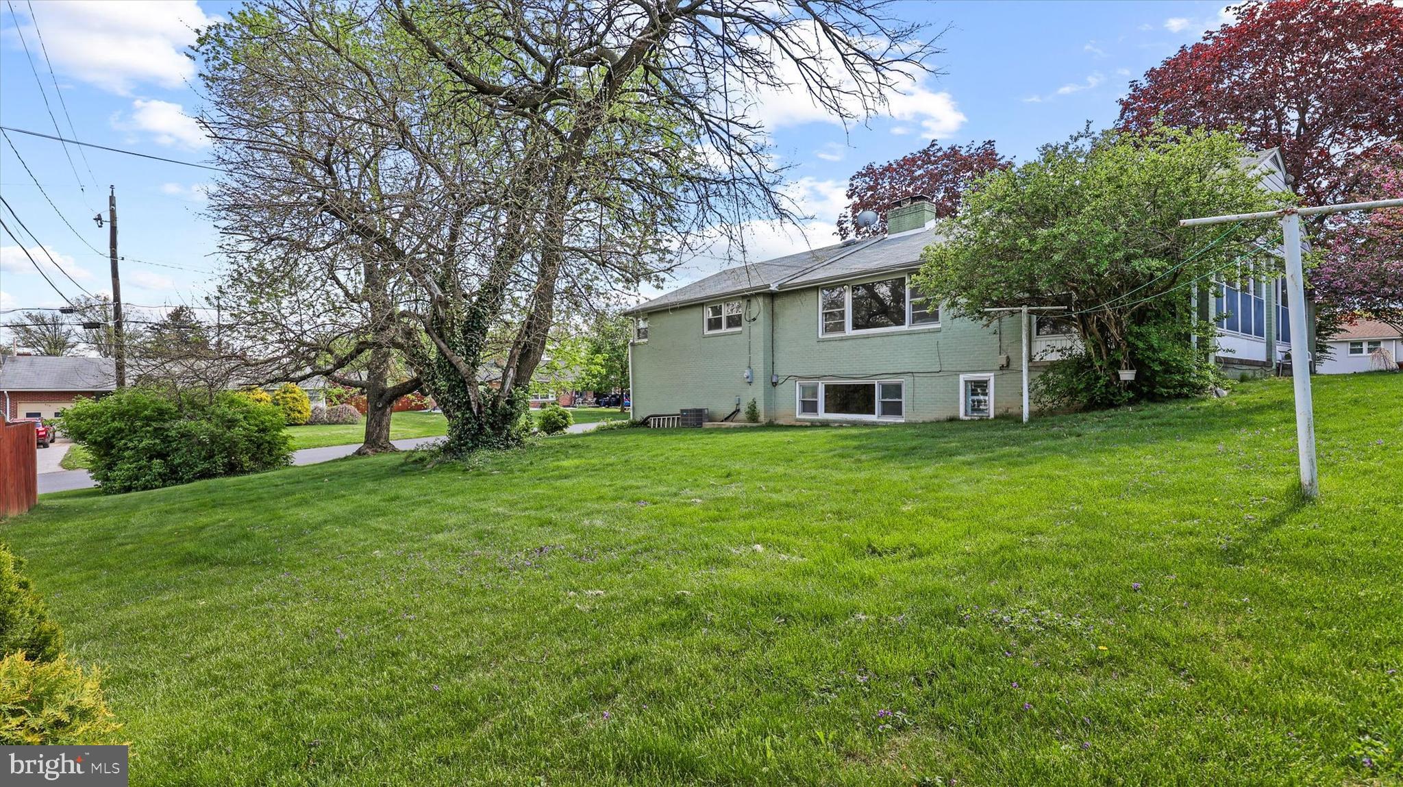 1797 Prescott Road York, PA 17403 - Photo 38 of 41