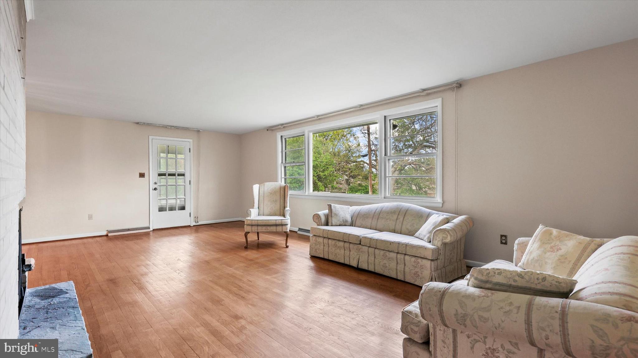 1797 Prescott Road York, PA 17403 - Photo 6 of 41