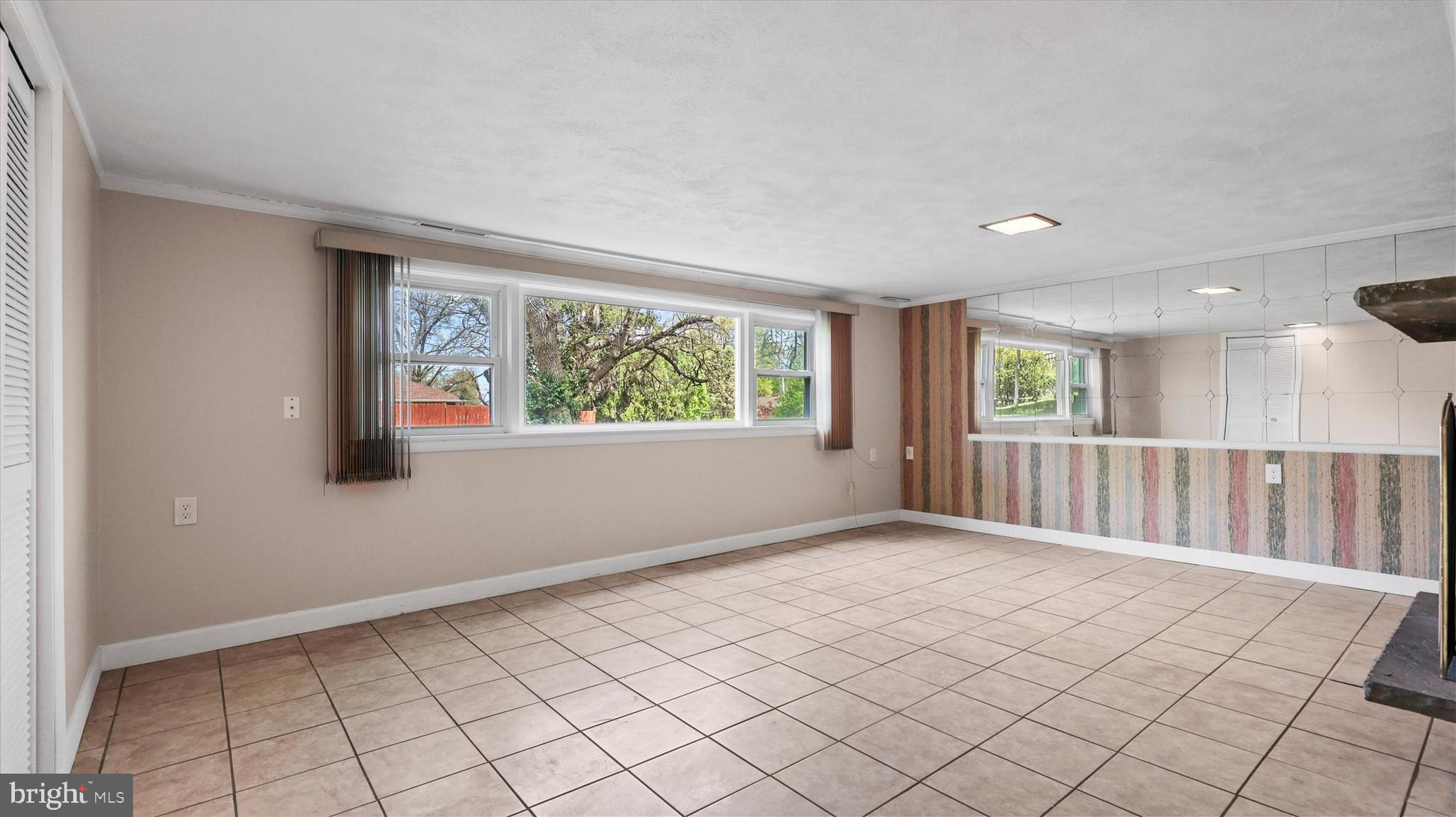 1797 Prescott Road York, PA 17403 - Photo 7 of 41