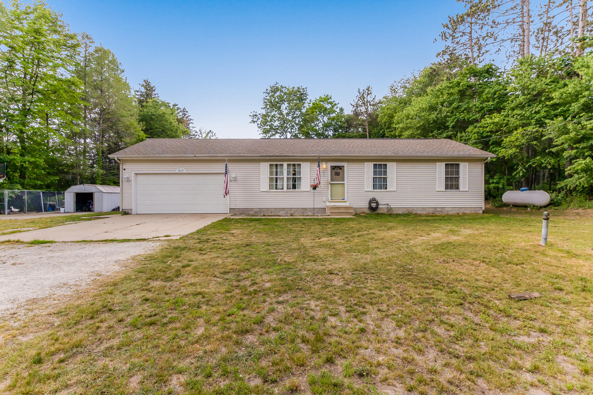 3819 Staple Road Muskegon, MI 49445 - Photo 1 of 26 IMG_9780