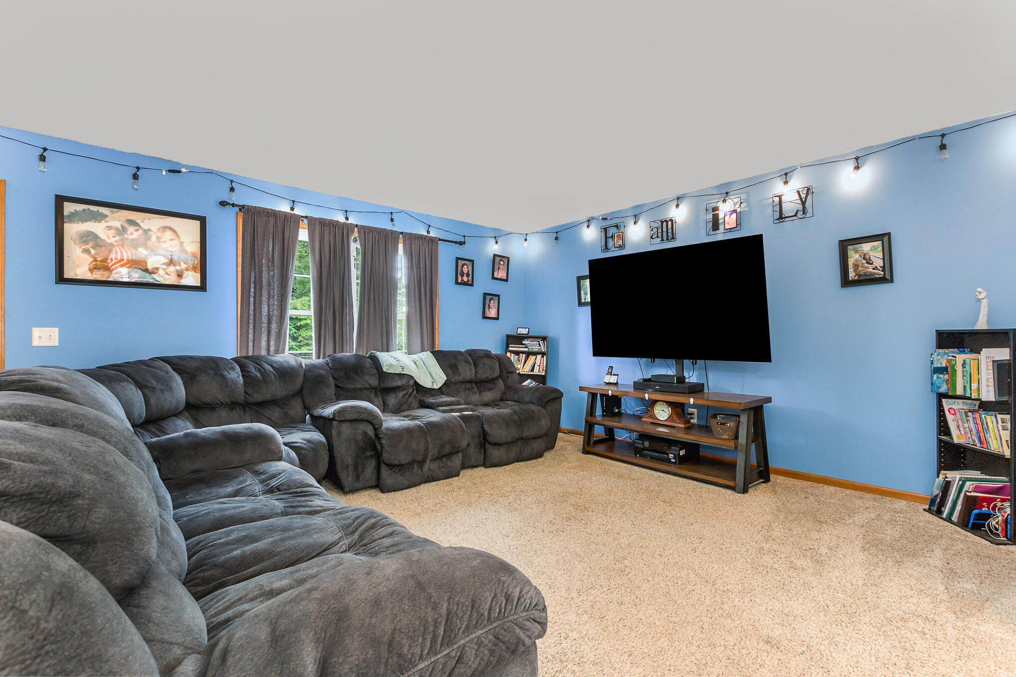3819 Staple Road Muskegon, MI 49445 - Photo 2 of 26 IMG_9757