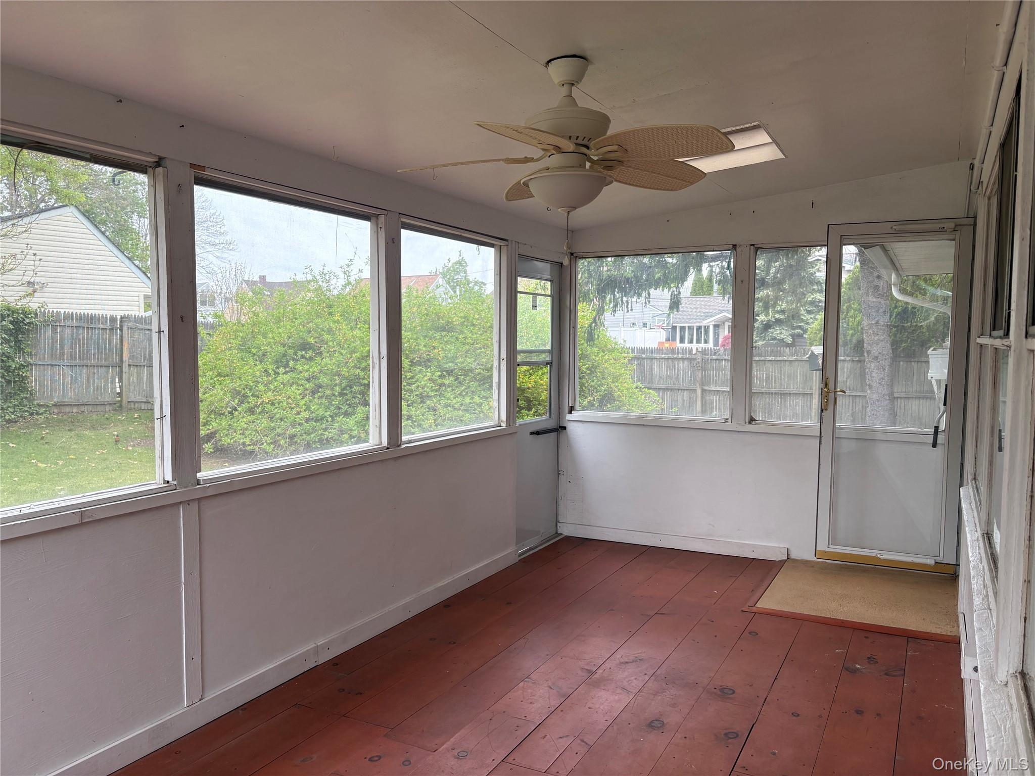 2 Dwarf Lane Wantagh, NY 11793 - Photo 18 of 22
