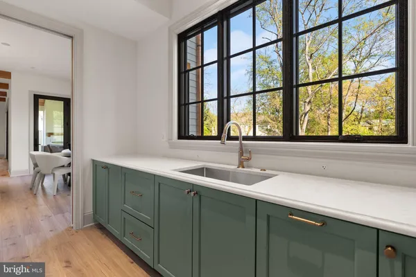 $5,995,000 | 1223 Somerset Drive, McLean, VA 22101