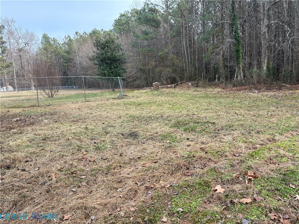 939 Coachpoint Road Hartfield, VA 23071 - Photo 28 of 29
