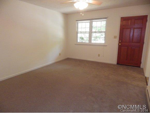 258 Edgewood Road Asheville, NC 28804 - Photo 5 of 10 Gallery Image 5
