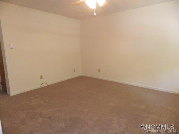 258 Edgewood Road Asheville, NC 28804 - Photo 6 of 10 Gallery Image 6