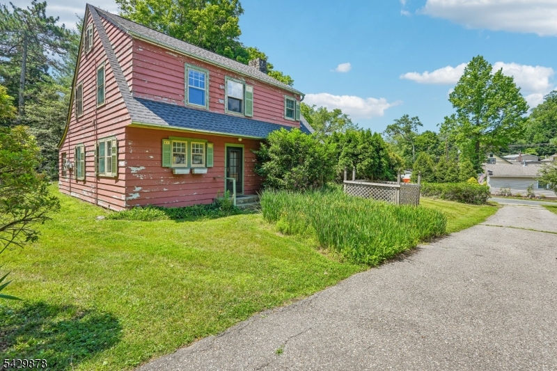 16 Silverthorne Road High Bridge, NJ 08829 - Photo 5 of 50