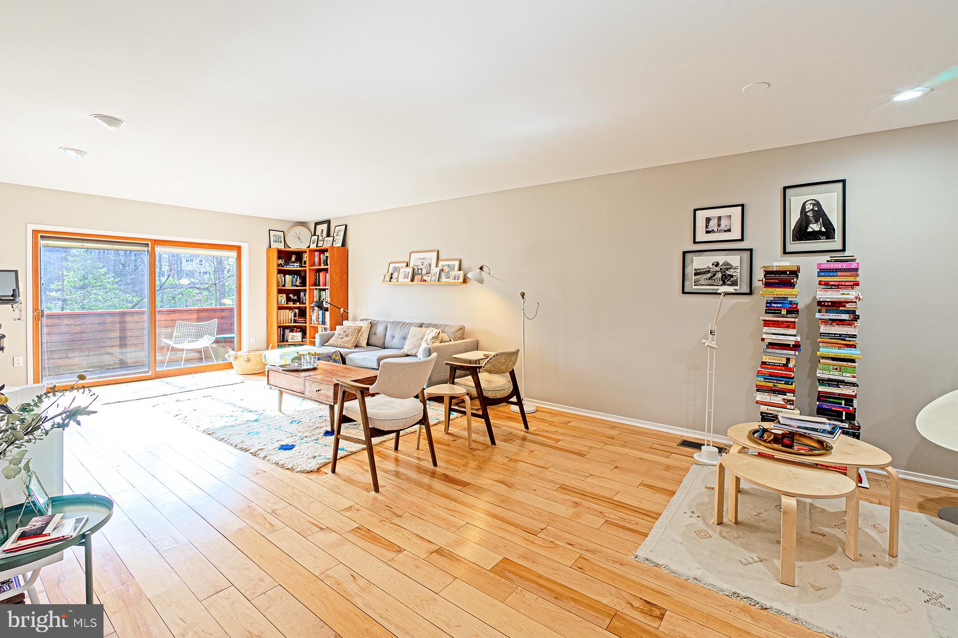 11502 Sunder Court Reston, VA 20190 - Photo 4 of 47