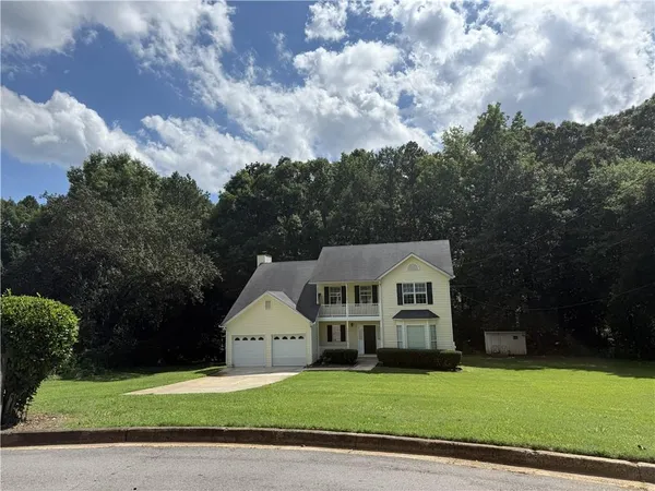 $2,600 | 944 Crossing Rock Drive, Lawrenceville, GA 30043