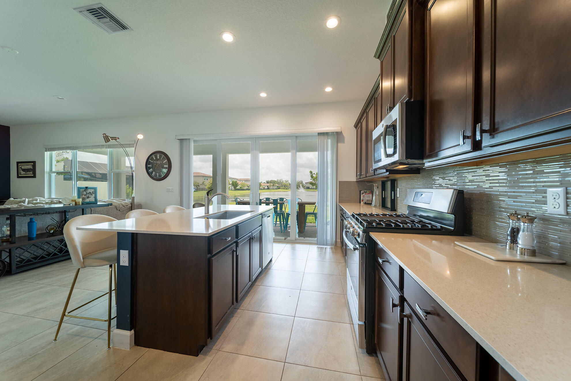 4745 Saddle Ranch Road Lake Worth, FL 33467 - Photo 19 of 40 4745 Saddle Ranch Road 14